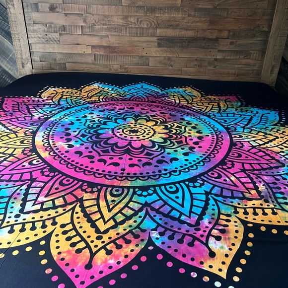 Large Colorful Mandala Tapestry - Picture 3 of 7